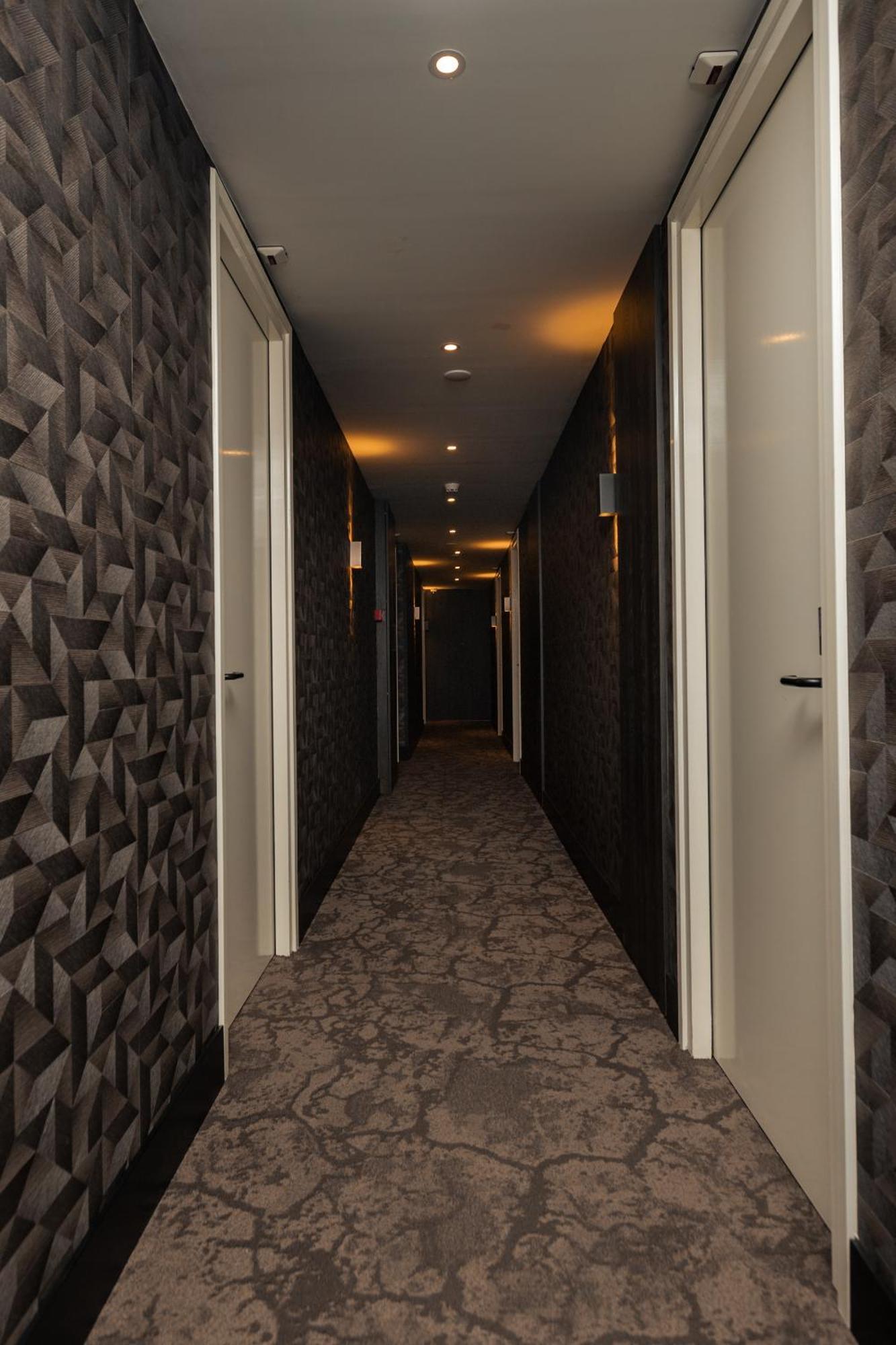Hotel Twenty-Three Amsterdam Airport Hoofddorp Bagian luar foto