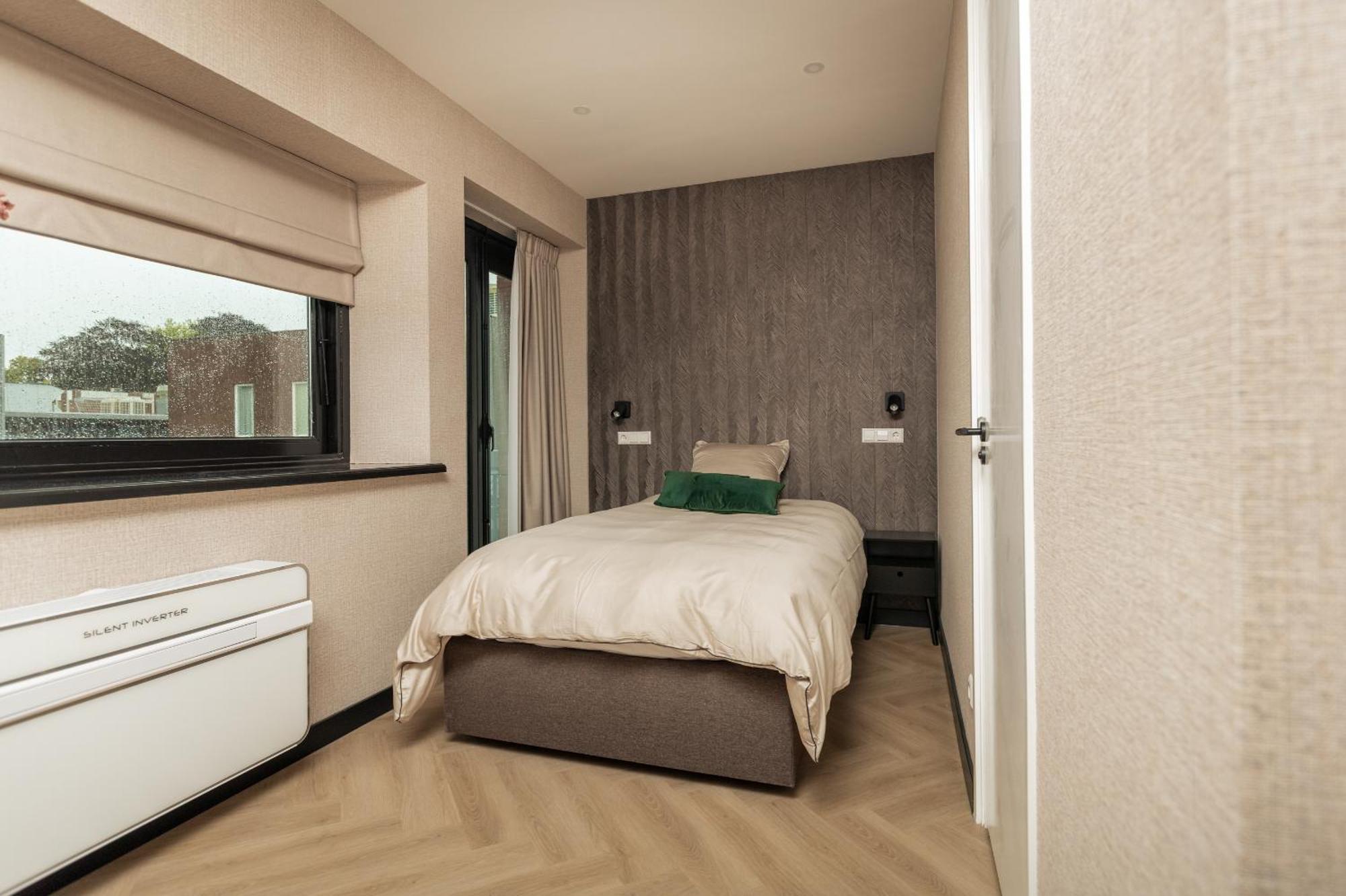 Hotel Twenty-Three Amsterdam Airport Hoofddorp Bagian luar foto