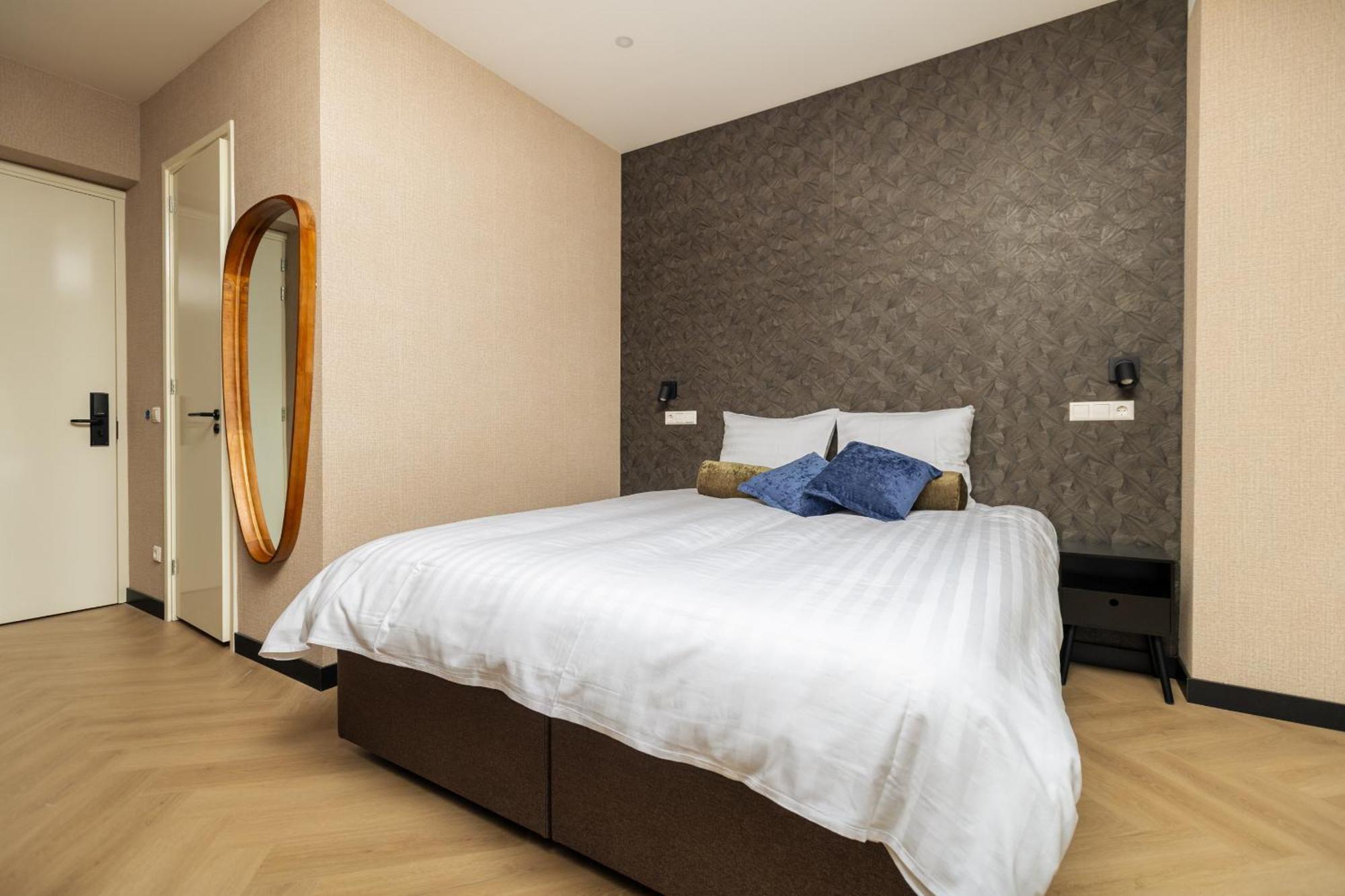Hotel Twenty-Three Amsterdam Airport Hoofddorp Bagian luar foto