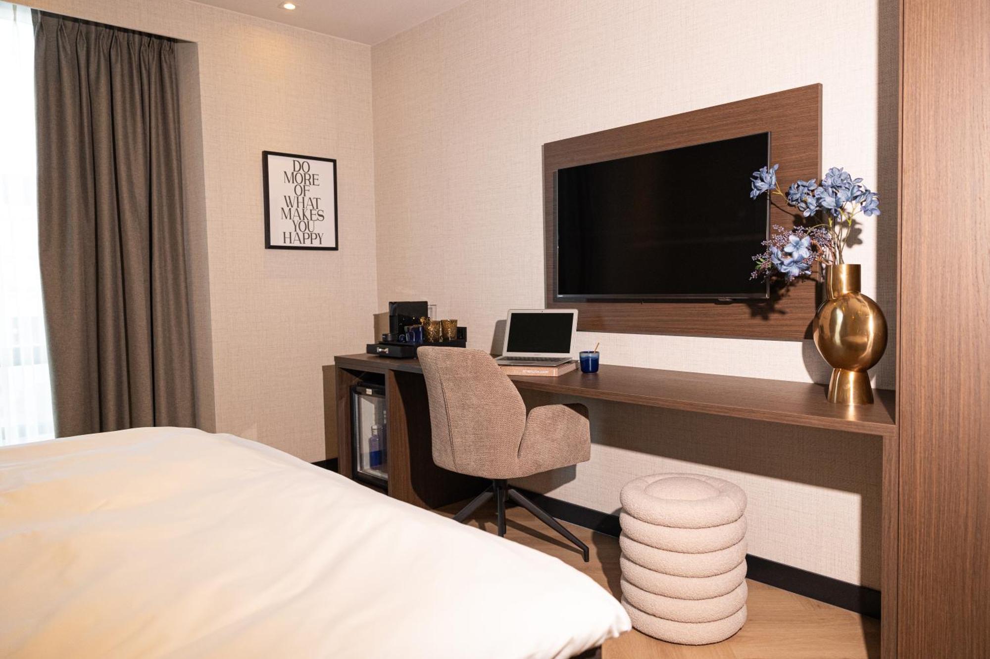 Hotel Twenty-Three Amsterdam Airport Hoofddorp Bagian luar foto