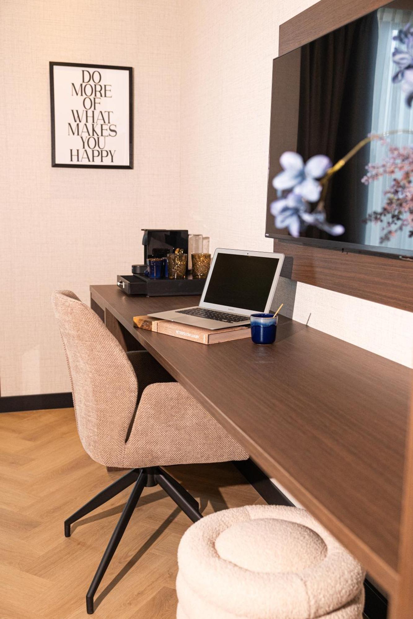 Hotel Twenty-Three Amsterdam Airport Hoofddorp Bagian luar foto