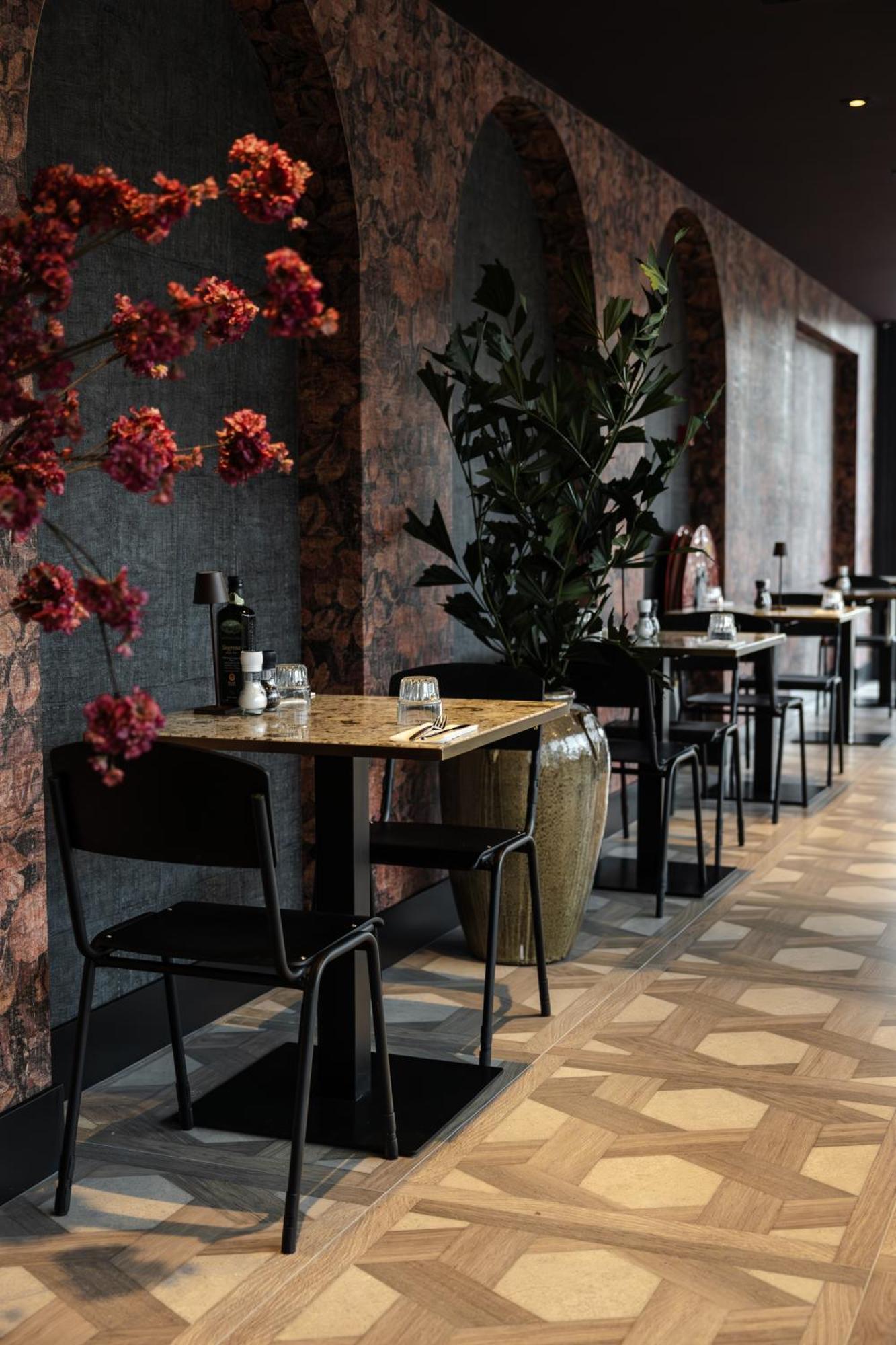 Hotel Twenty-Three Amsterdam Airport Hoofddorp Bagian luar foto