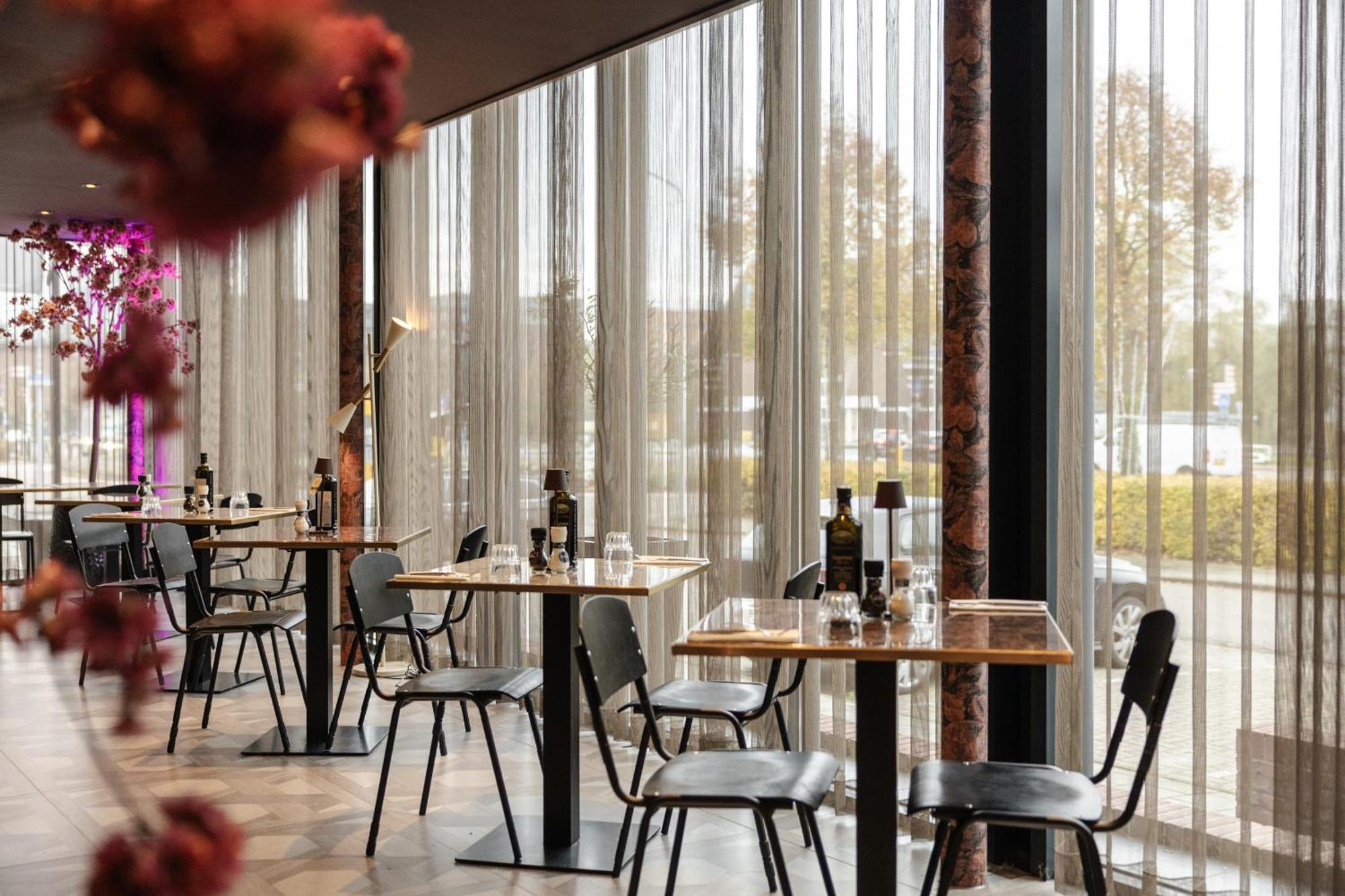 Hotel Twenty-Three Amsterdam Airport Hoofddorp Bagian luar foto